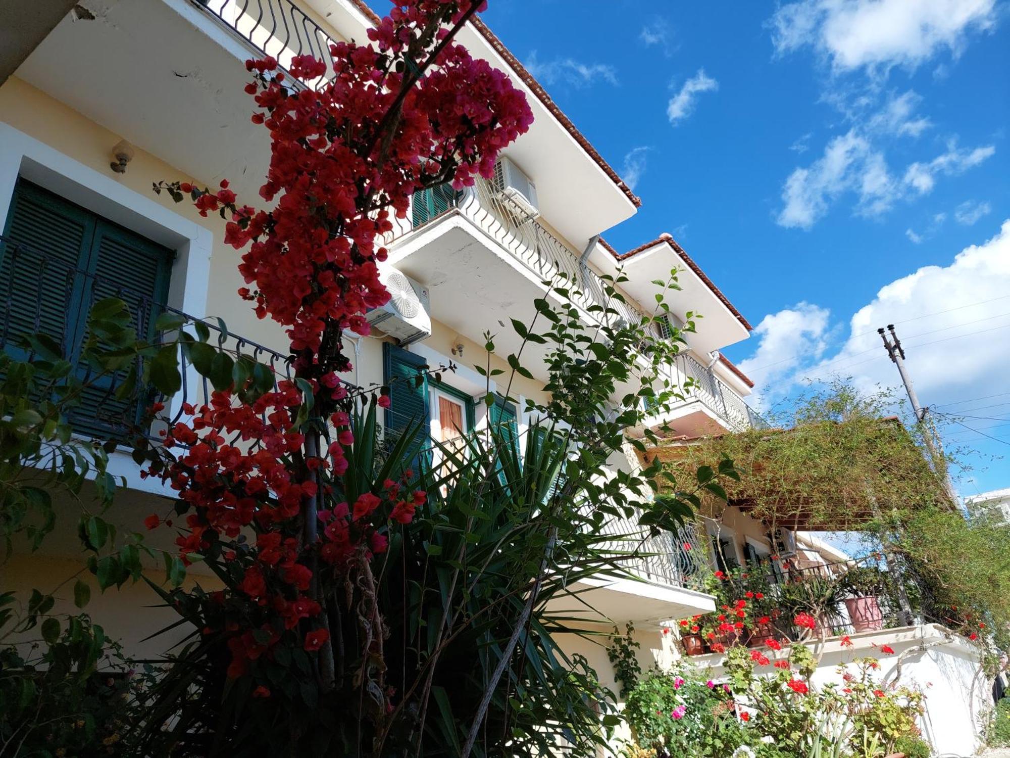 Ammousa Hotel Apartments Ликсури Экстерьер фото